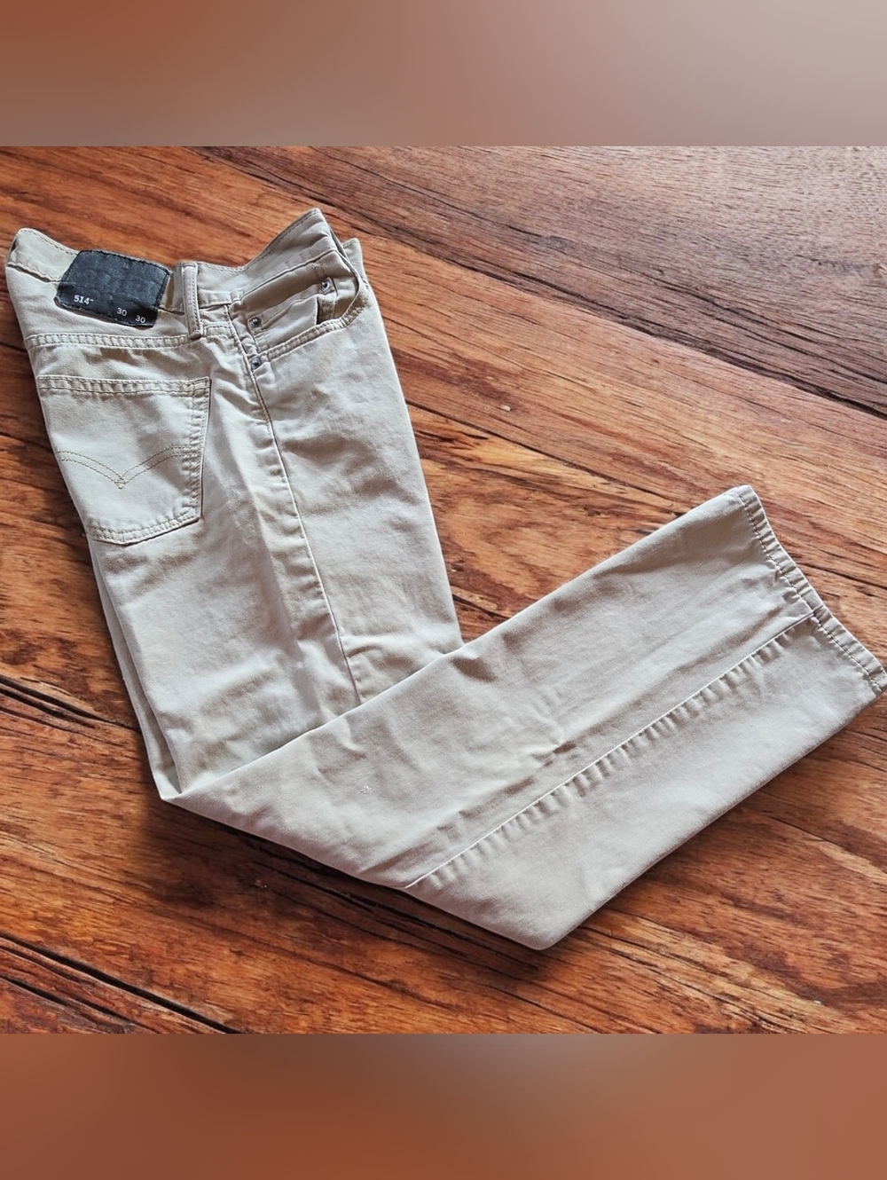 LEVI'S 514 (30X30) Tan Straight Leg Jeans.